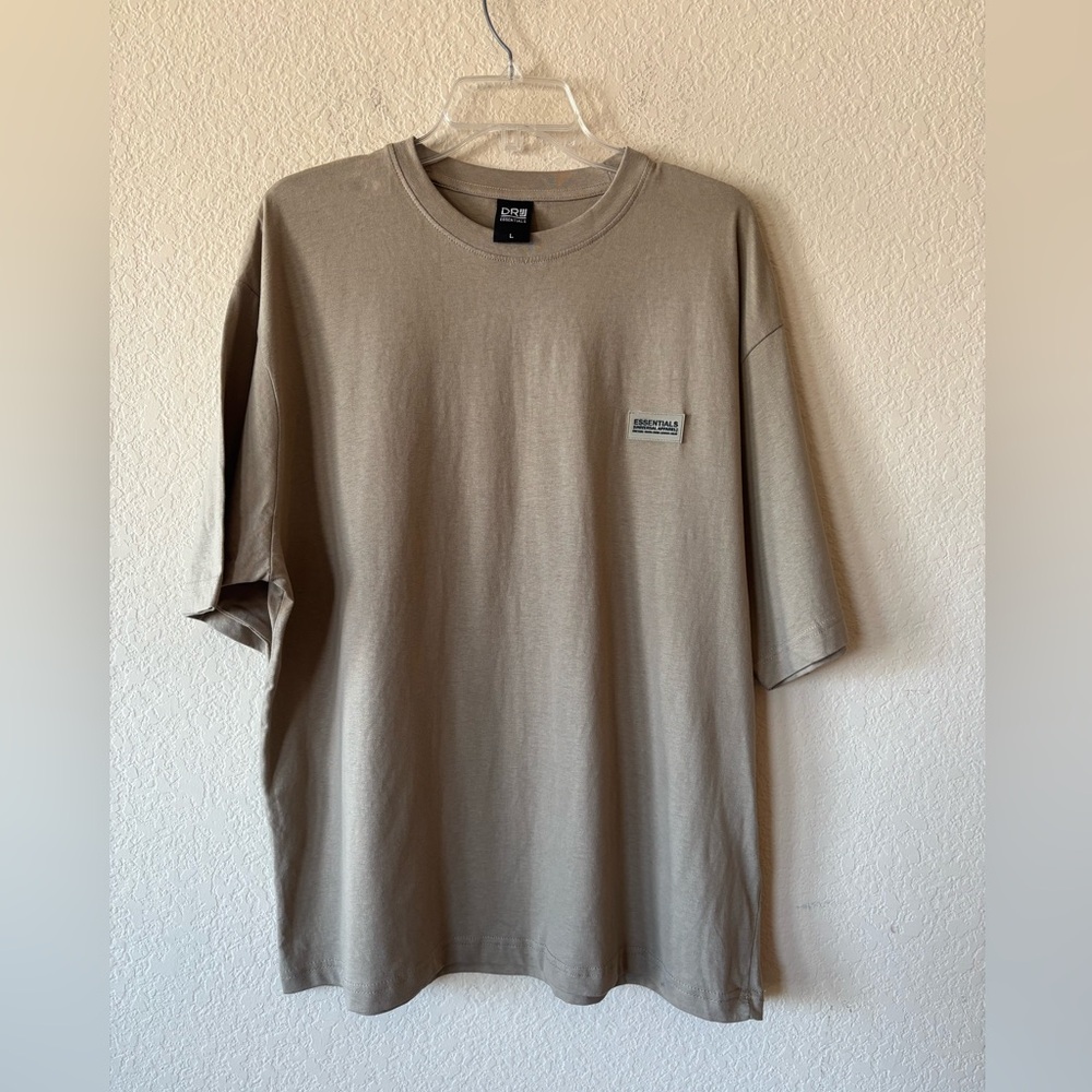 Essentials‎ Universal Apparel, T-Shirt, Sand Color, size S